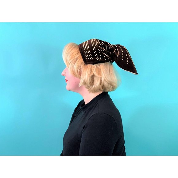 Vintage 1940s Snood Hat Brown Velvet Beaded Ponytail Headband - Picture 5 of 10
